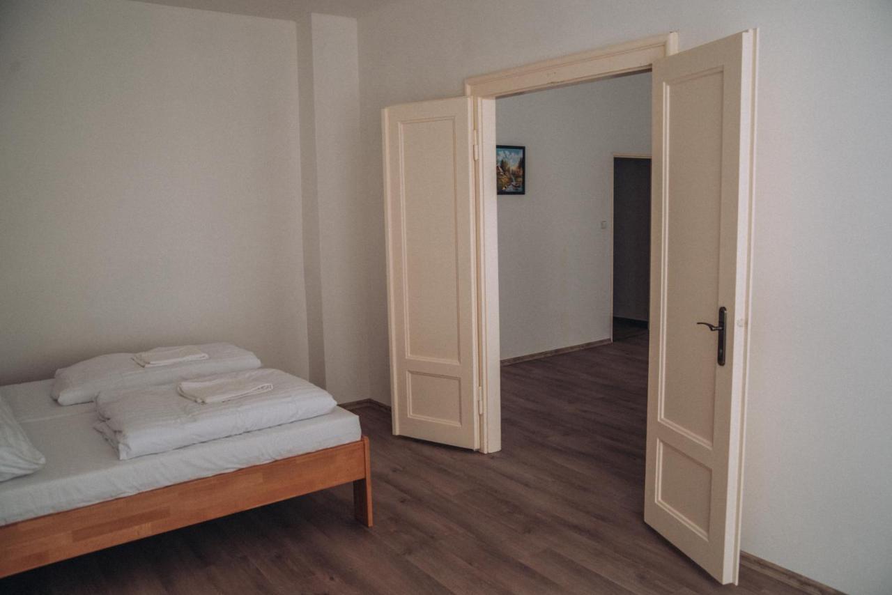 Grand Apartments In The Centre Of Teplice Extérieur photo