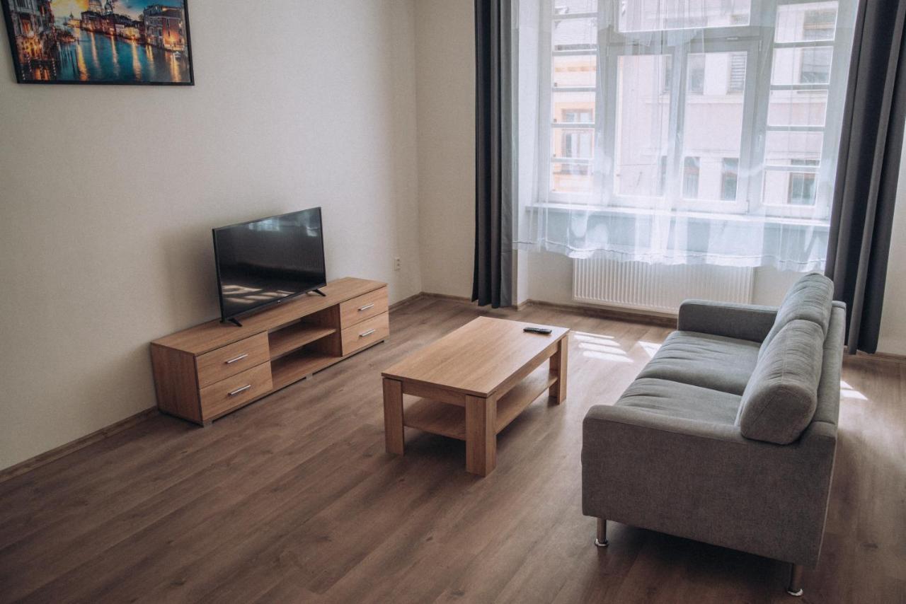 Grand Apartments In The Centre Of Teplice Extérieur photo